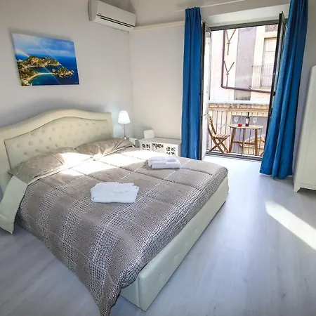 Holiday home Sicily Wonderful Piazza Universita' Catania