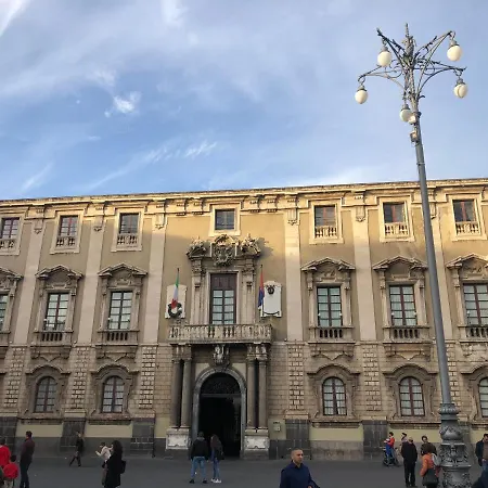 Sicily Wonderful Piazza Universita' Holiday home