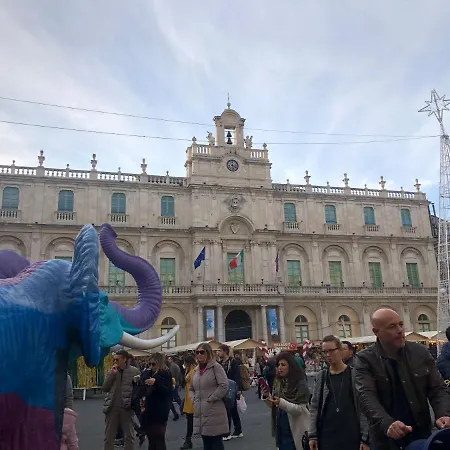 Sicily Wonderful Piazza Universita' Catania