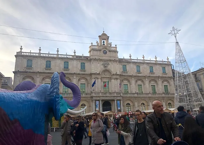Sicily Wonderful Piazza Universita' 카타니아
